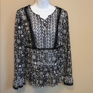 Knox Rose Woman’s Size Small Black and Gray Floral Patterned Sheer Blouse